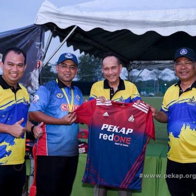 Bola Sepak Upm 010